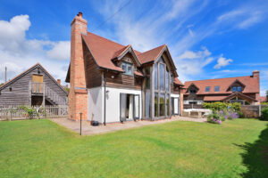 Church Cottage Swainshill (04)