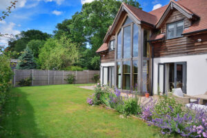Church Cottage Swainshill (07)
