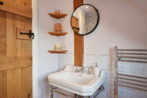 Church Cottage Swainshill (42)